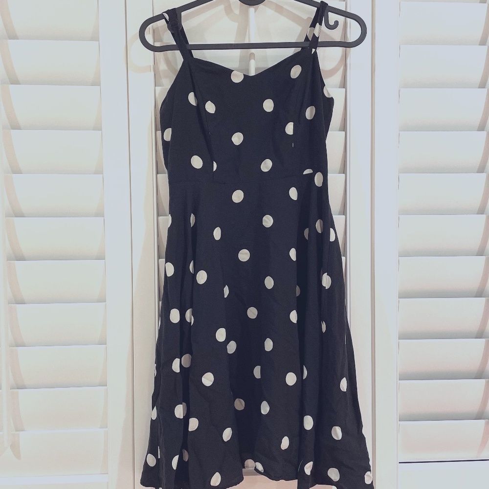 Black Old Navy Polka Dot Dress Ruched Bust